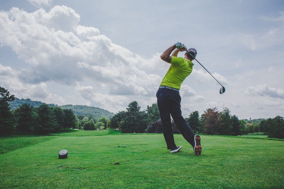 Golf simulator setup